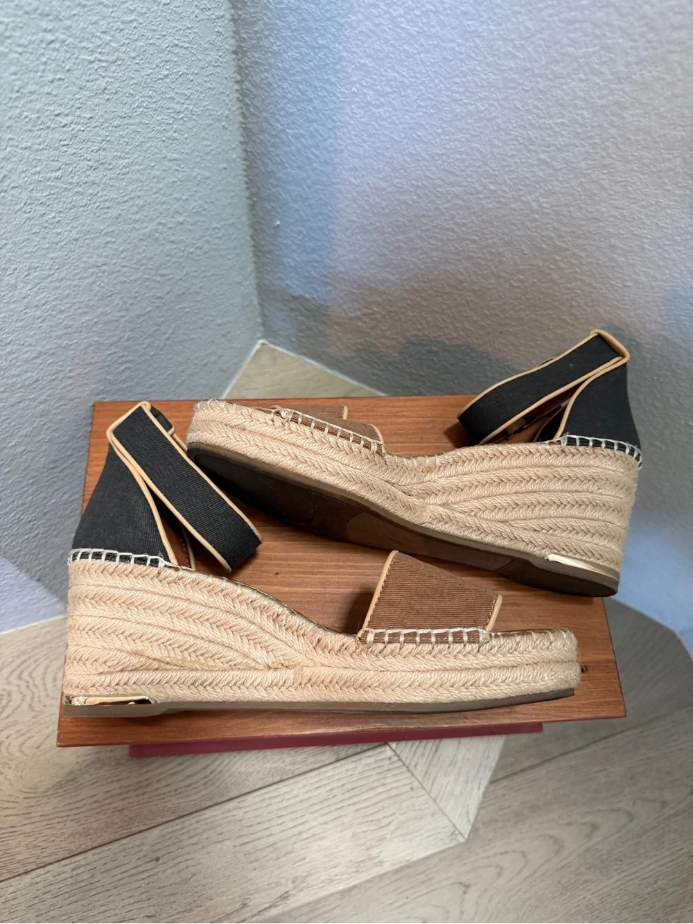 Franco sarto wedge, sz 8.5 us